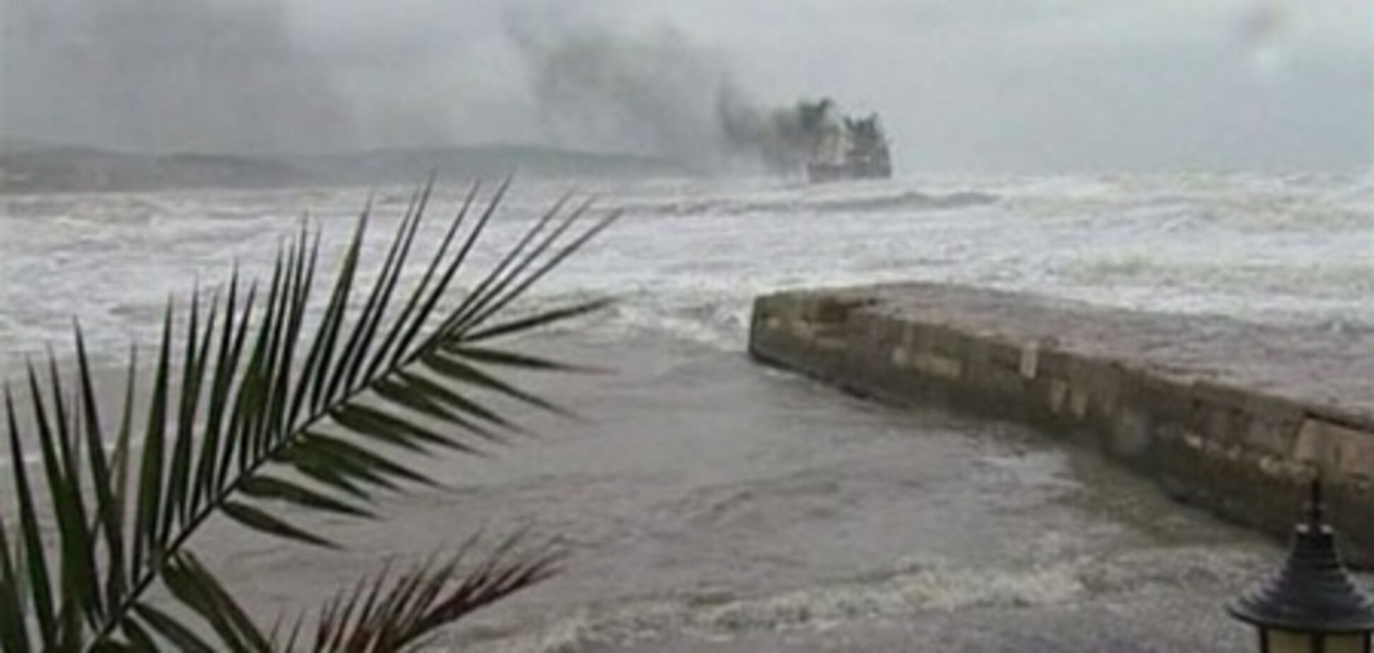 Пятый день продолжаются поиски украинских моряков с затонувшего в Турции судна