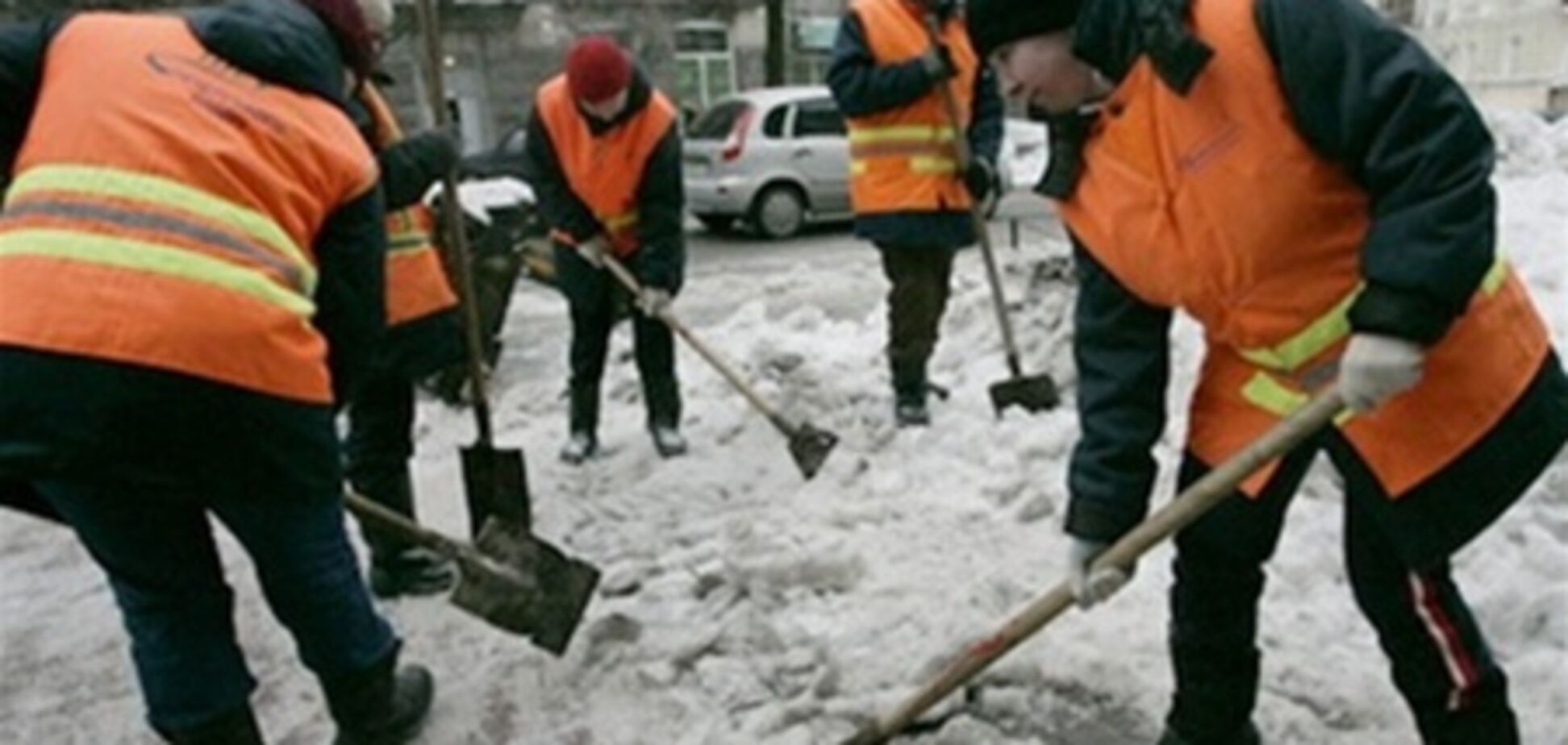 Одесских дворников селят в подвалах