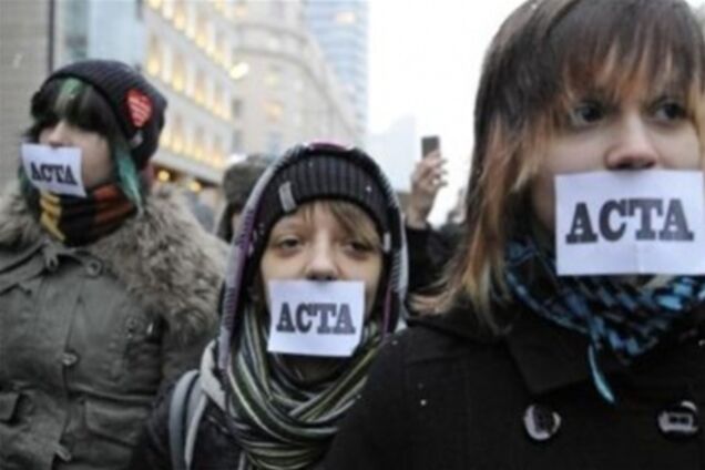 Близько 200 тисяч європейців збунтувалися проти прийняття антипіратських законів