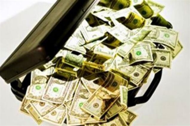 Из «Хрещатика» забирают деньги