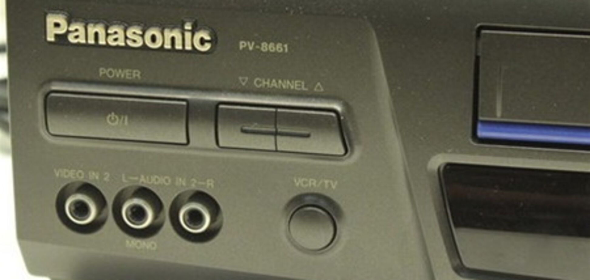 Panasonic прекратила выпускать кассетные видеомагнитофоны