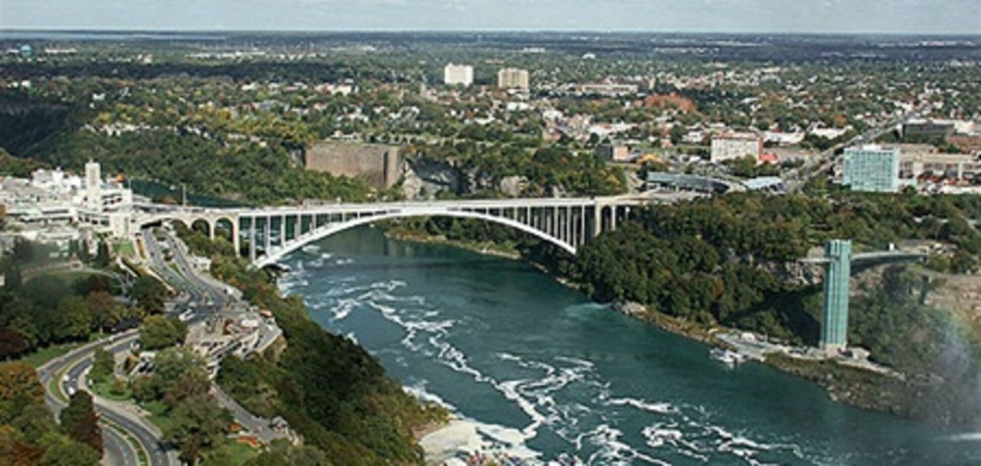 Общежитие в Канаде стоит 4000 гривен в месяц