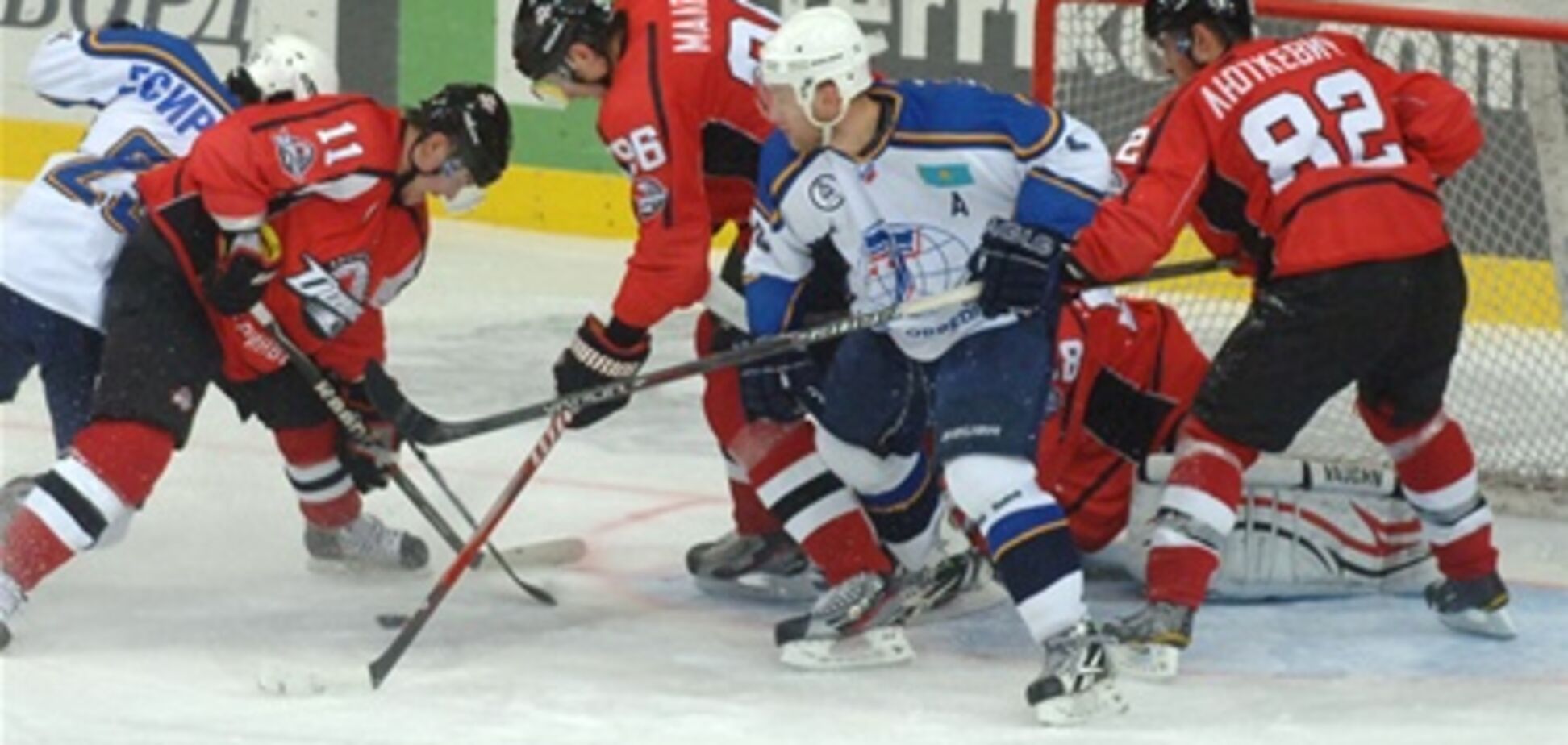 ВХЛ. ХК 'Донбасс' уступил 'Казцинк-Торпедо' в серии буллитов