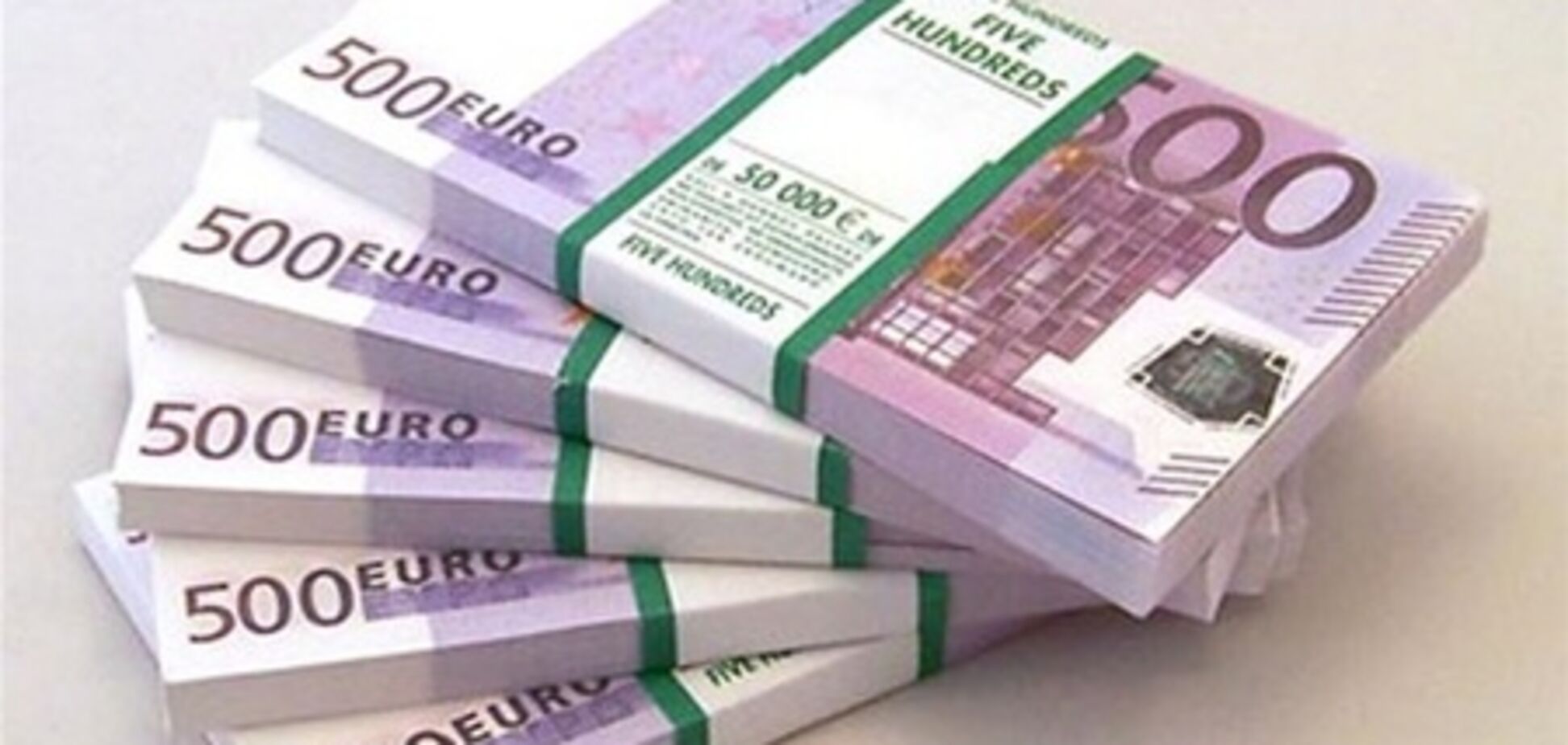 На межбанке евро незначительно подорожал, 17 февраля 2012