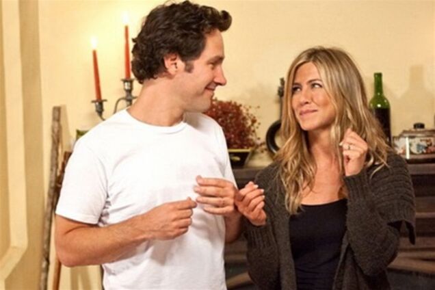 Энистон получит звезду на Аллее славы