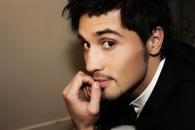 Билану расцарапали лицо