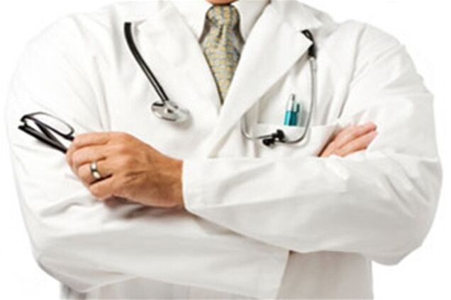 Канадских врачей Тимошенко подозревают в подготовке войны