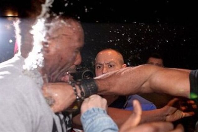 Скандалисты Хэй и Чисора устроили драку после боя Кличко