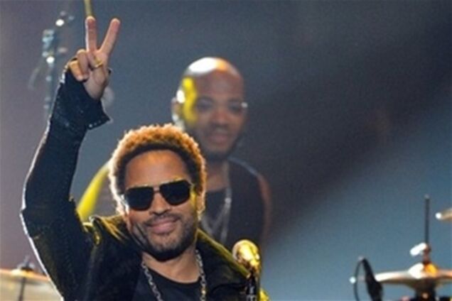 Звезды прибыли на NAACP Image Awards-2012. Фото