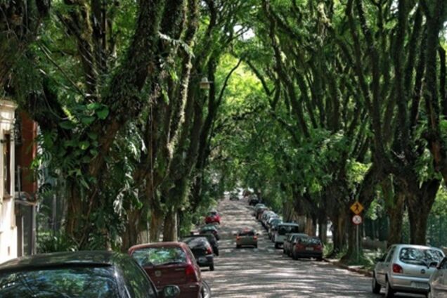 Удивительная улица Порто-Аллегри, Бразилия