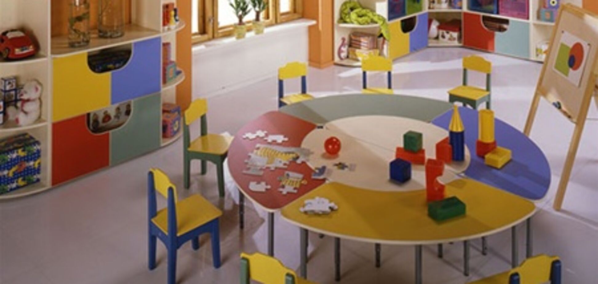 В детсадах с апреля планируют кормить бесплатно