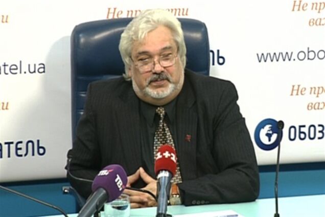 Эксперт рассказал, из чего делают «настоящее» молоко