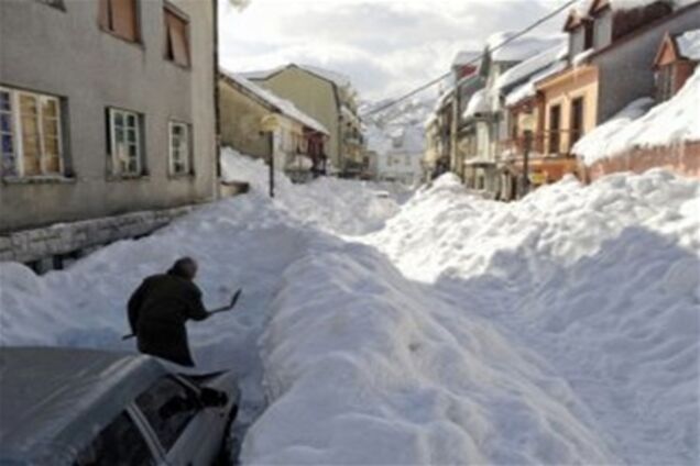 Из-за снегопадов Черногория просит помощи у Львовщины