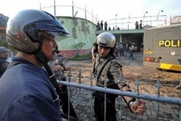 На Бали взбунтовавшиеся заключенные захватили тюрьму