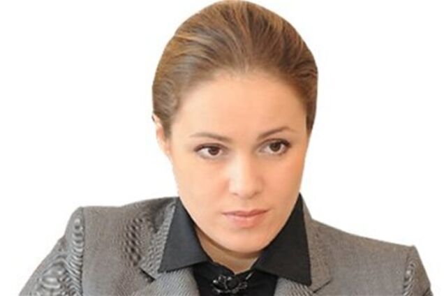 Королевскую не пустили в армию