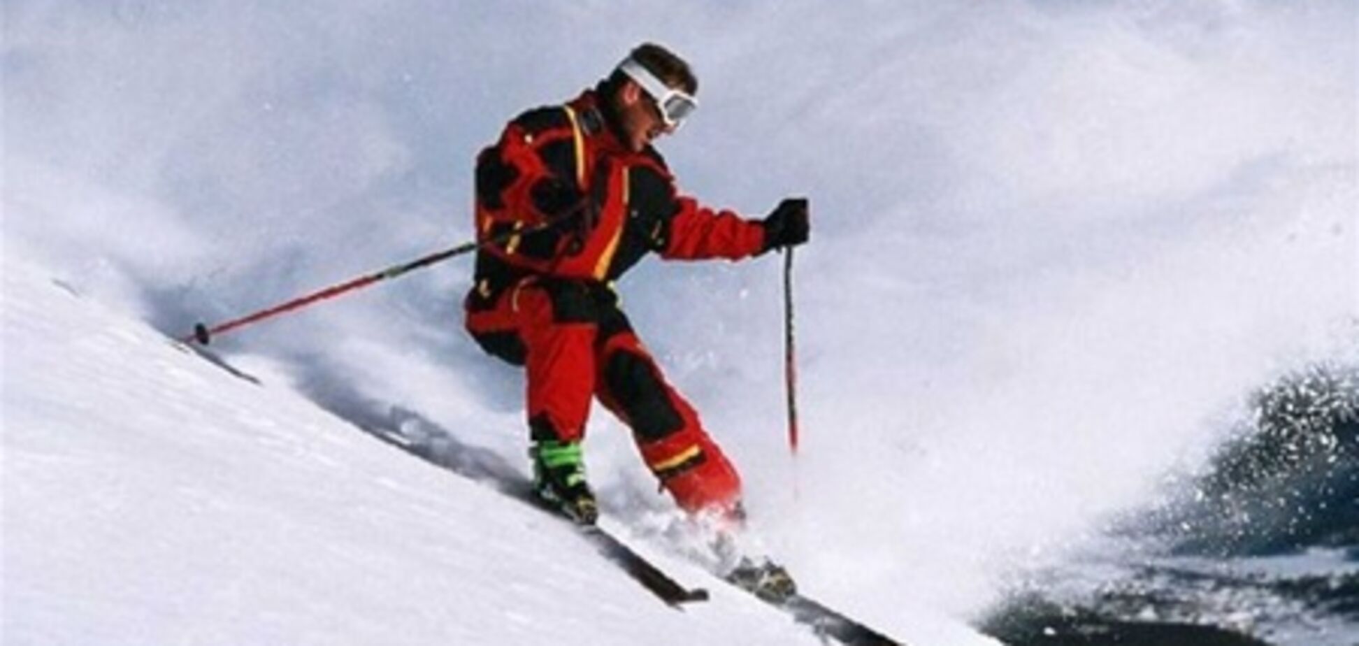 В Буковеле во время катания на лыжах умер россиянин