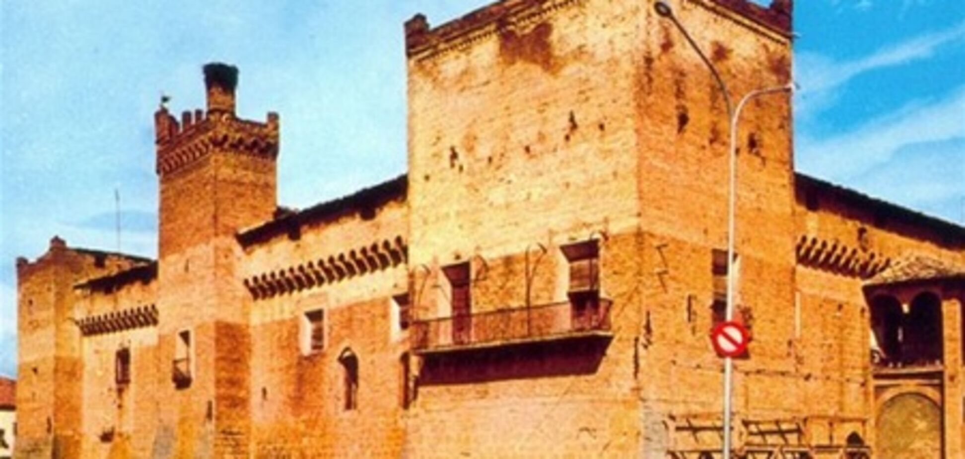 В испанской области Наварра открывается древняя крепость