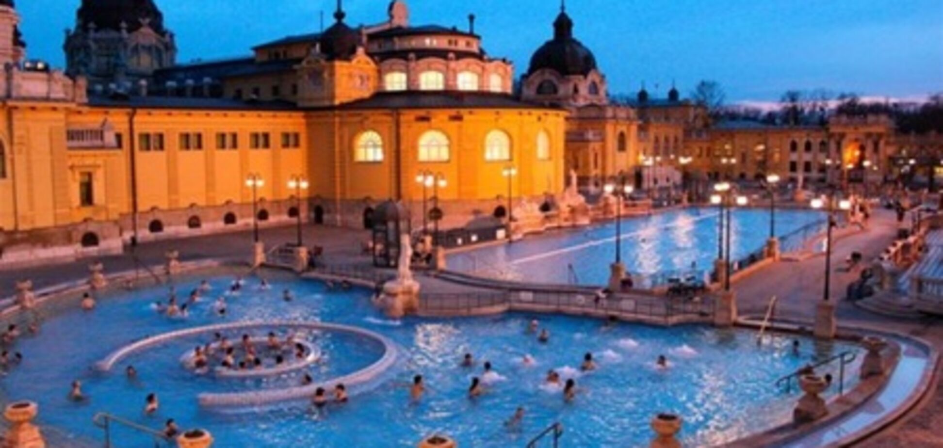 Купальни Будапешта теперь можно посещать ночью