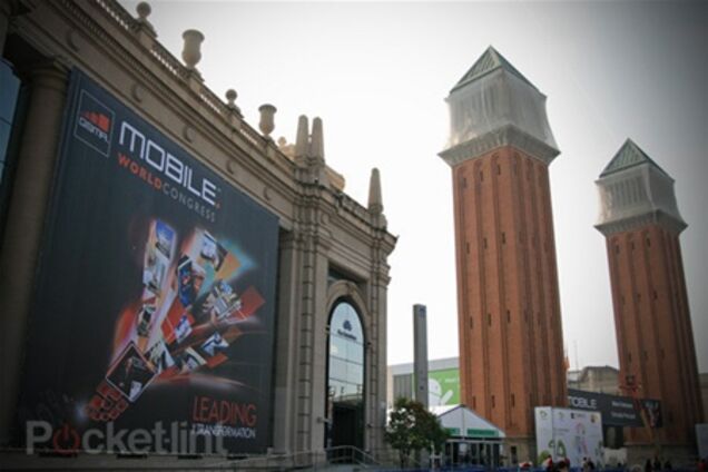 В Барселоне открылась крупнейшая выставка смартфонов, планшетов и компьютеров 