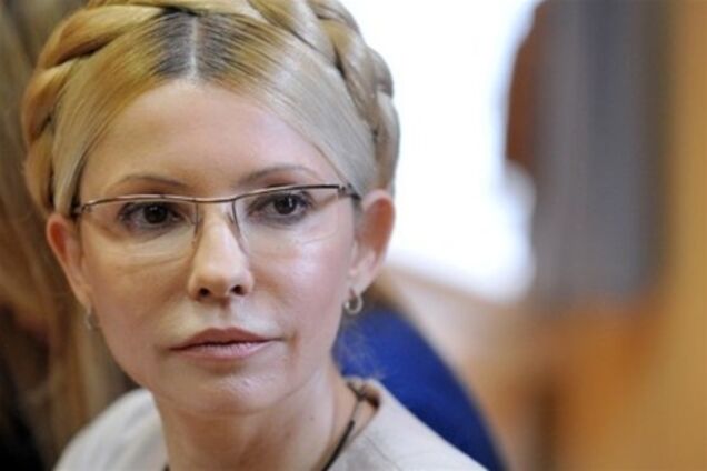 Тимошенко поблагодарила Луценко за несокрушимость и благородство