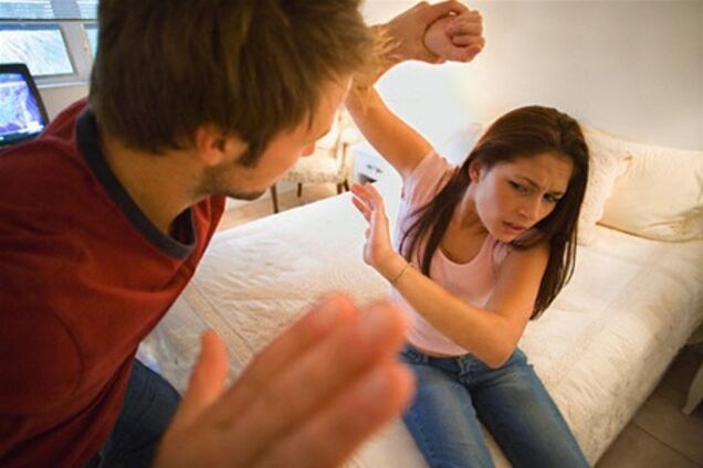 Как вырваться из рук домашнего тирана