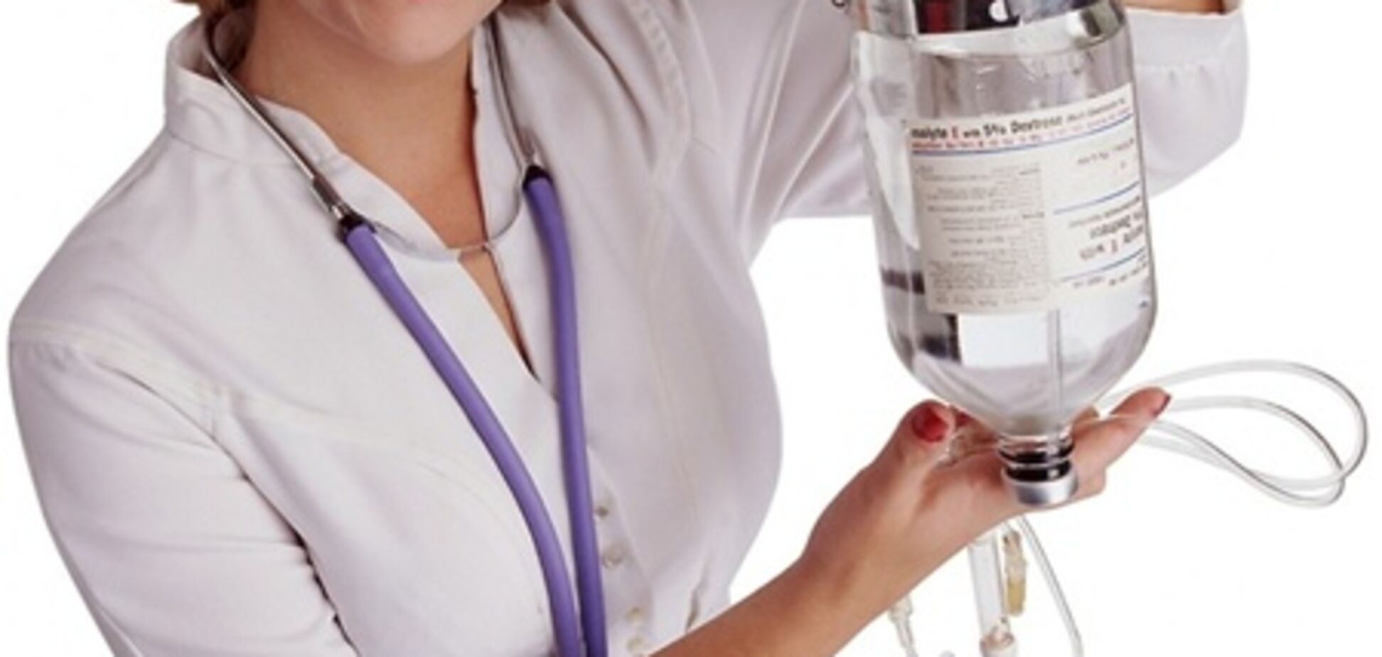 Во Львове 11 пациентам стало плохо от физраствора