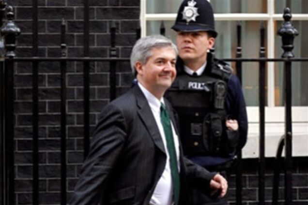 Министр уволился из-за превышения скорости  9 лет назад