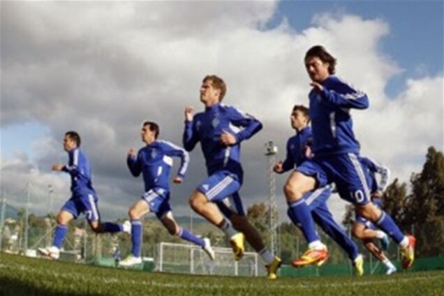 'Динамо' на сборах: бег для разминки и принципиальность в 'квадратах'