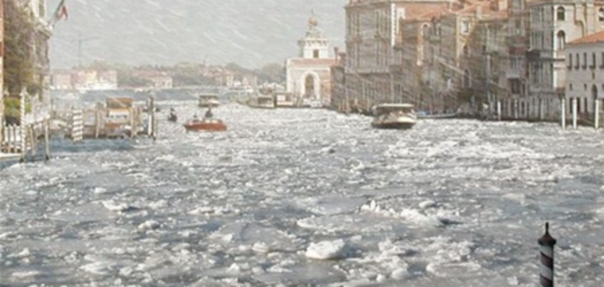 Каналы Венеции заледенели: Фото