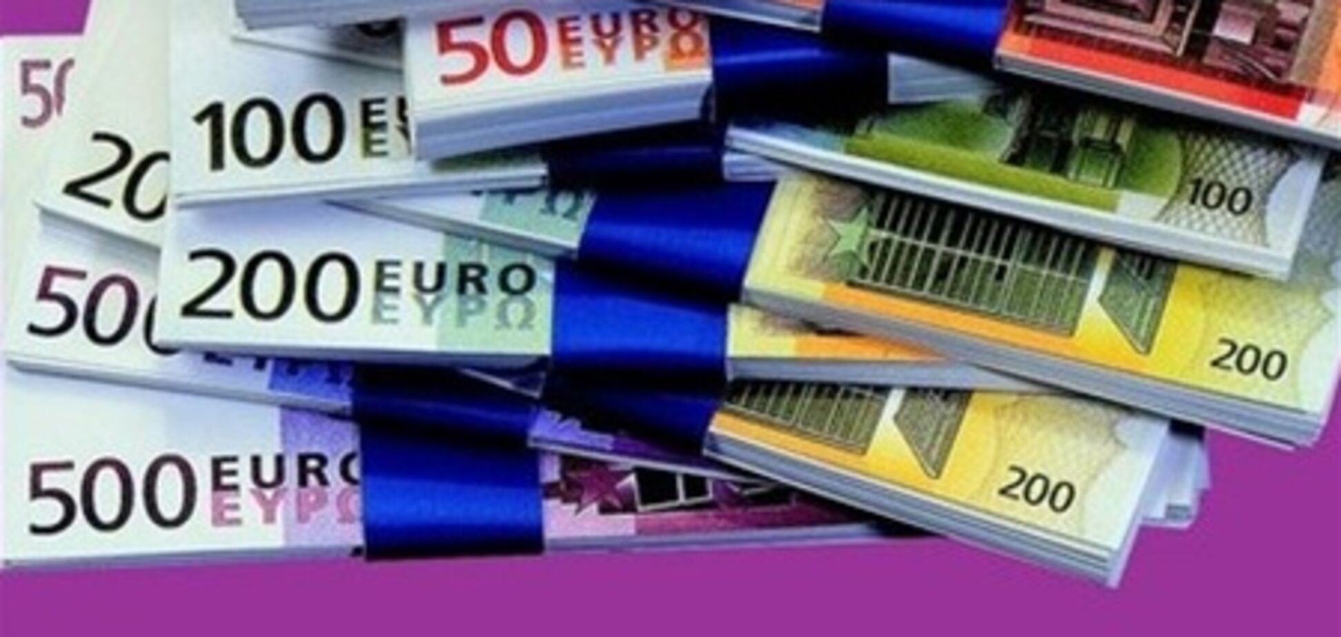 Евро дешевеет в ожидании переговоров в Греции