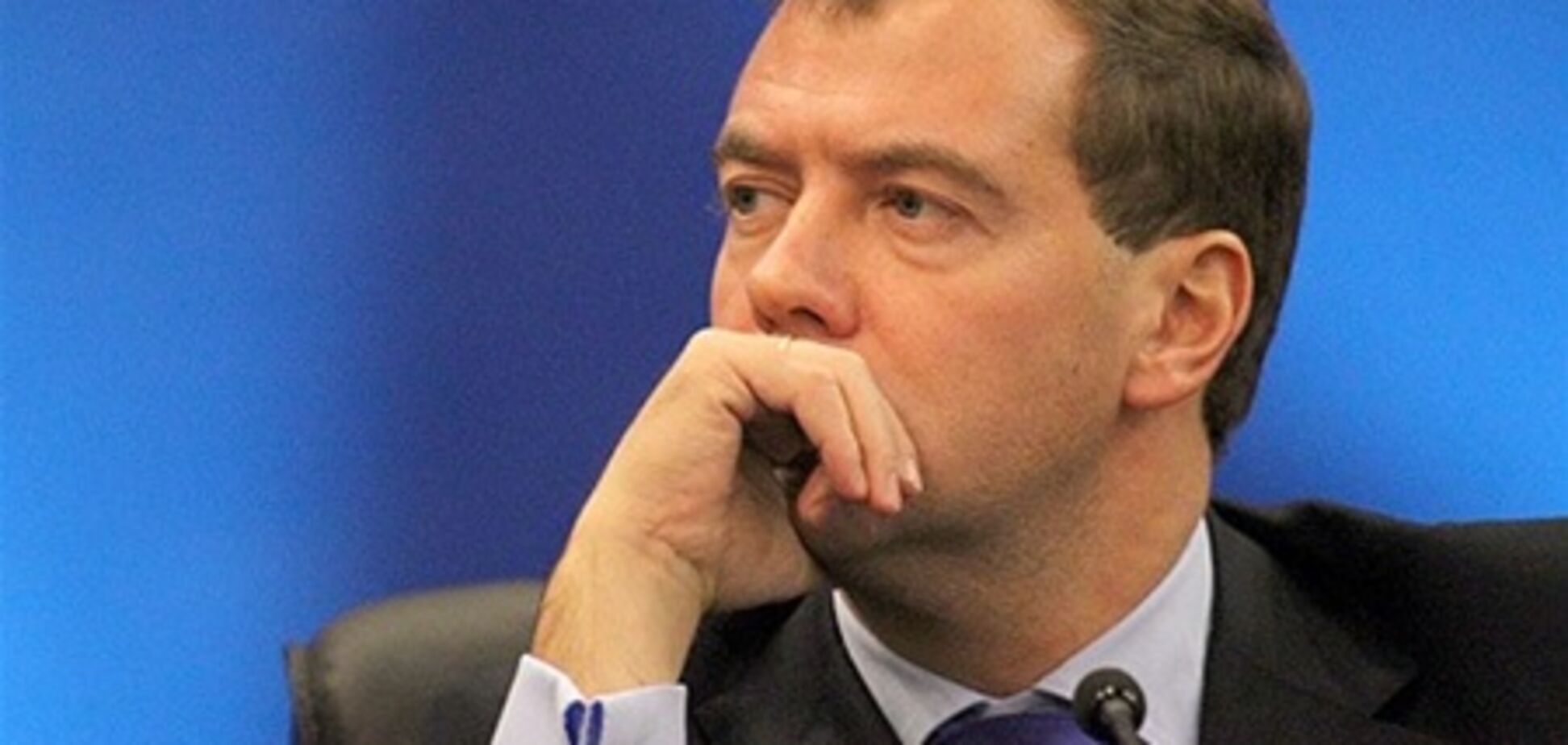 Медведев: решение сирийской проблемы должно быть объективным