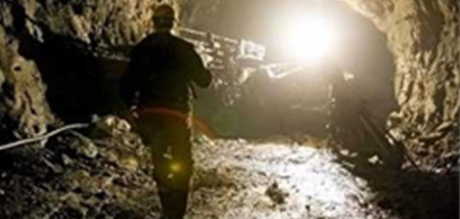 На Луганской шахте спасатели ищут двух пропавших горняков