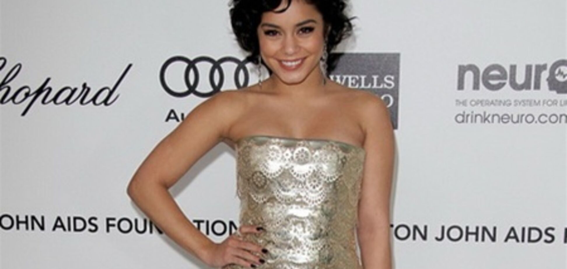 Платье-конфетница Ванессы Хадженс