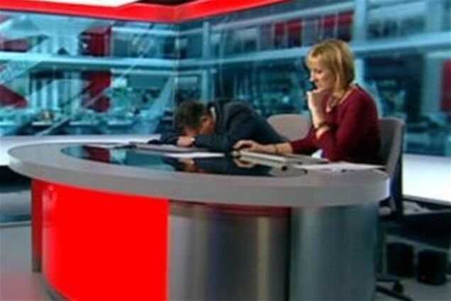 Ведущий 'Би-би-си' уснул в прямом эфире