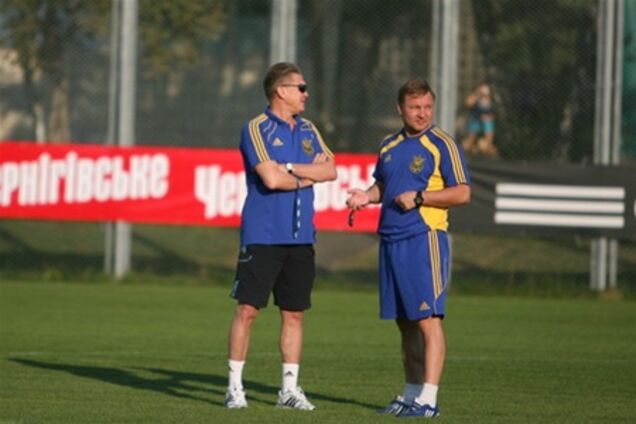 На Евро-2012 тренерам запретили ходить в Интернет, а игрокам разрешили получать 'горчичники'