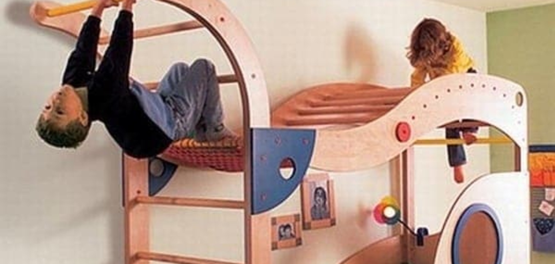 Детская кроватка: ориентируемся на возраст