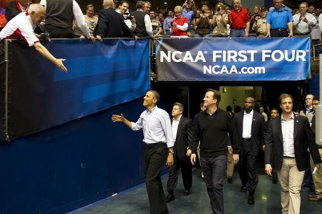 Обама и Кэмерон вместе отдохнули от мировых проблем. Фото, видео