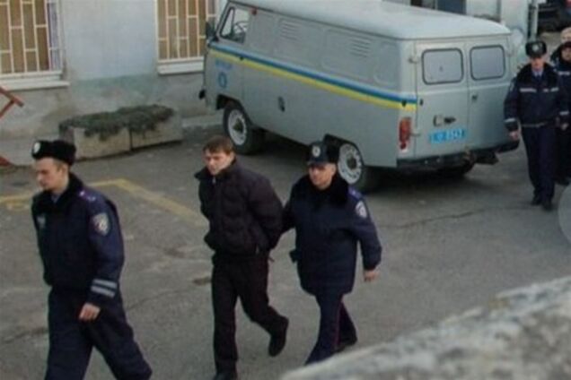 Міліція Миколаєва: групового згвалтування не було. Відео