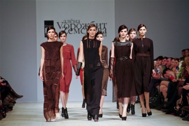 Первый день UFW: этника от Пустовит и женственность от Бублик