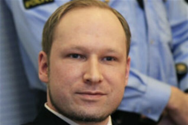 Полиция извинилась за медлительность при поимке Брейвика