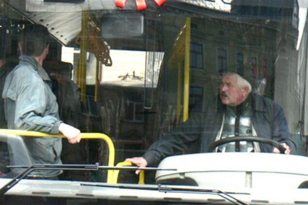 У громадському транспорті Львова заборонили російську попсу