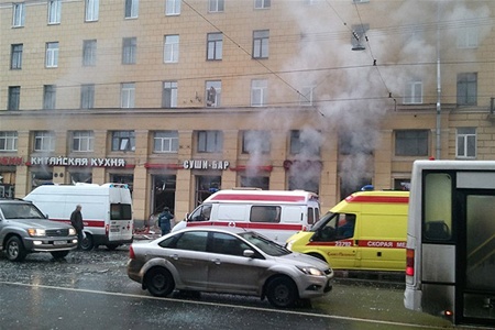Взрыв в ресторане Санкт-Петербурга: есть пострадавшие. Фото