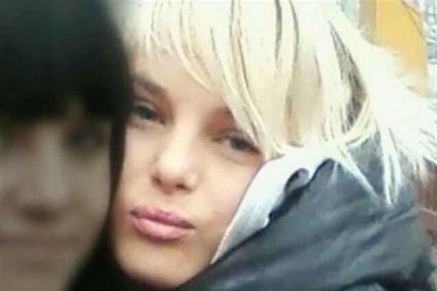 В Интернете в поддержку Оксаны Макар появились сайты и группы