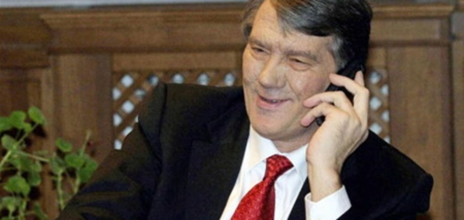 2-летняя внучка Ющенко носит сумку Chanel