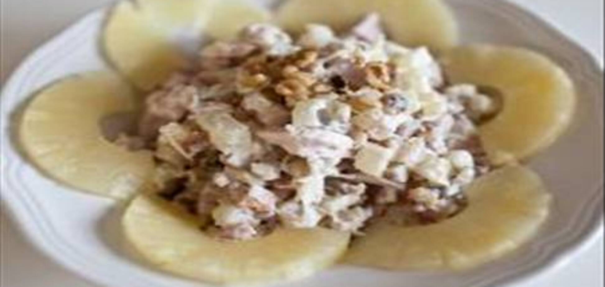 Салат с копченой курицей