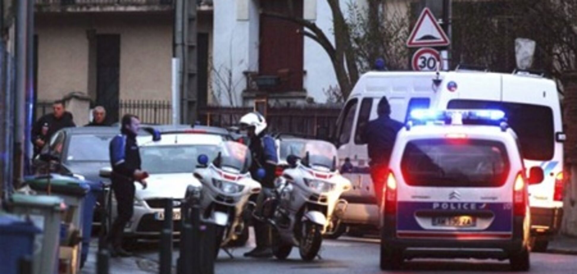 В перестрелке с тулузским террористом ранены трое полицейских