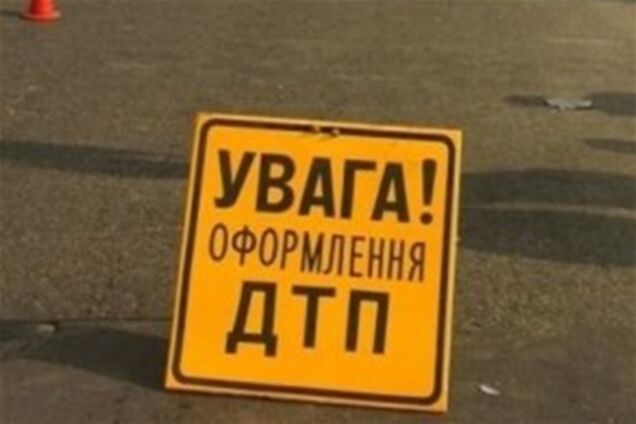 В Киеве столкнулись два микроавтобуса: четыре человека травмированы