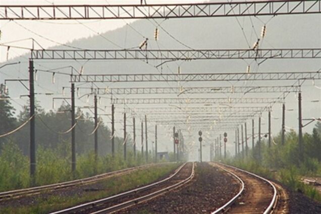В Киеве женщина попала под поезд