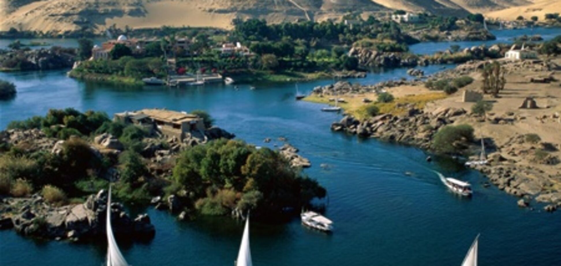В Египте возобновляют речной круиз Каир - Асуан