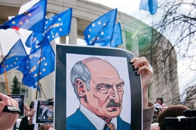 Антон Мотолько: запрещенный праздник - День Воли в Минске